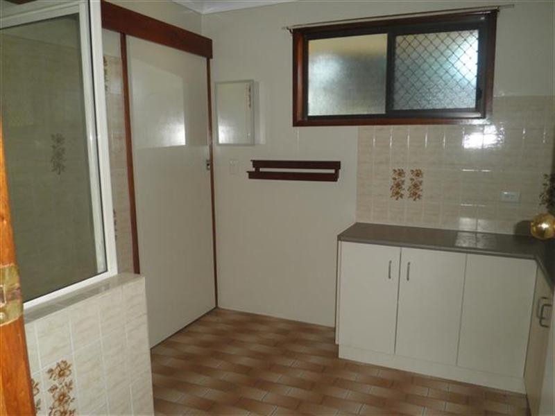 9 Alexander Avenue, Roma QLD 4455