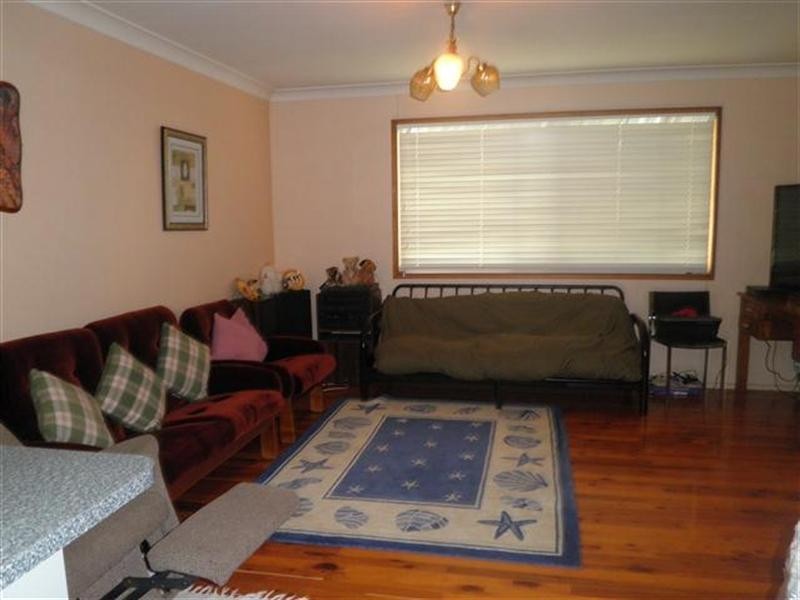 3 Timbury Street, Roma QLD 4455