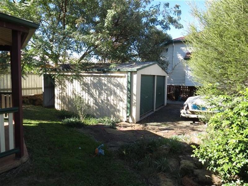 30 Northern Road, Roma QLD 4455