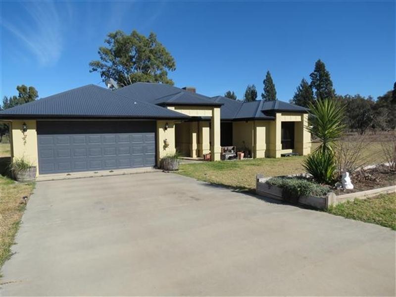 693 Roma Taroom Road, Roma QLD 4455