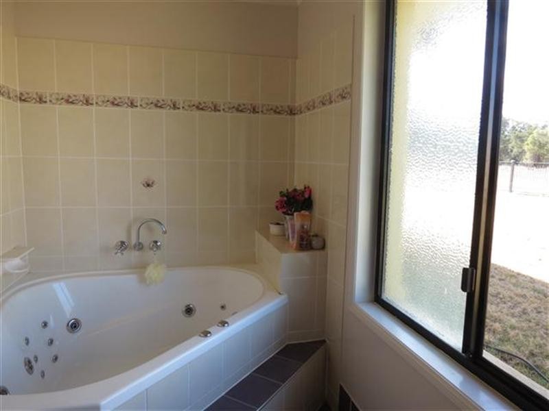 693 Roma Taroom Road, Roma QLD 4455