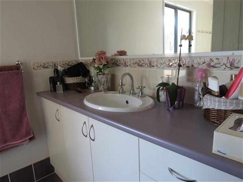 693 Roma Taroom Road, Roma QLD 4455