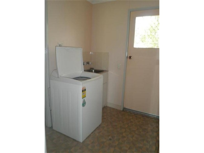 23 Spencer Street, Roma QLD 4455