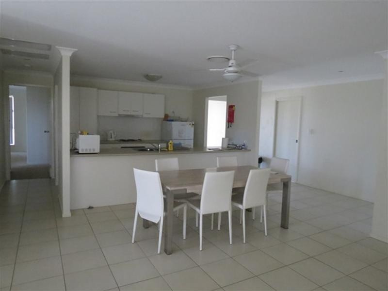 1 Webb Court, Roma QLD 4455