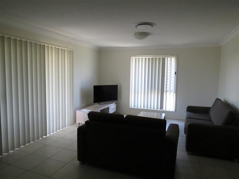 1 Webb Court, Roma QLD 4455