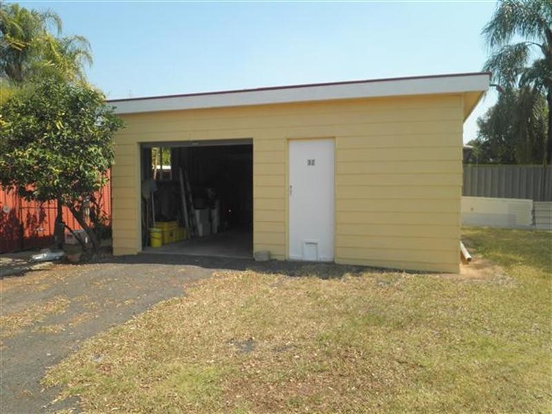 32 Northern Road, Roma QLD 4455