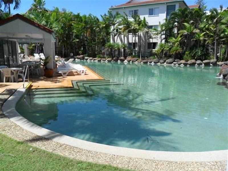 7/77 Redondon Avenue, Miami QLD 4220