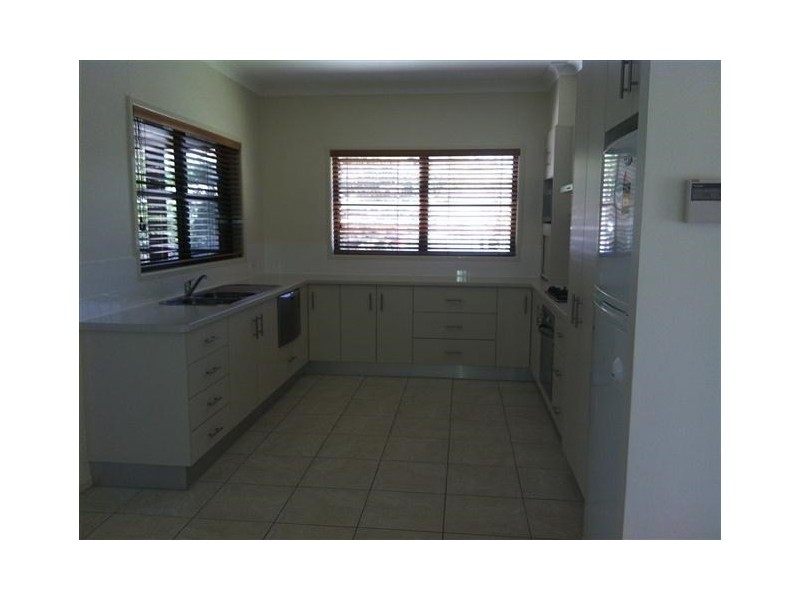 17 Wright Street, Roma QLD 4455