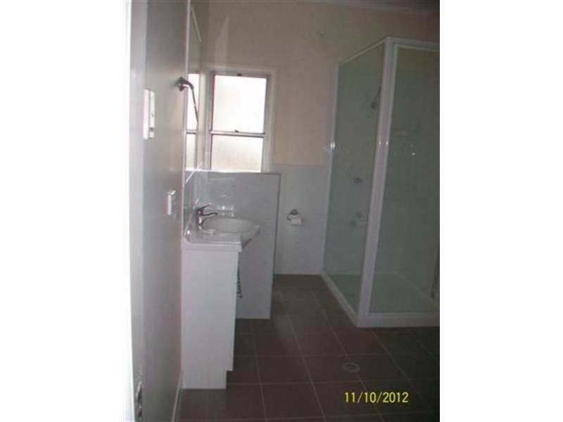 7 Lovell Street, Roma QLD 4455