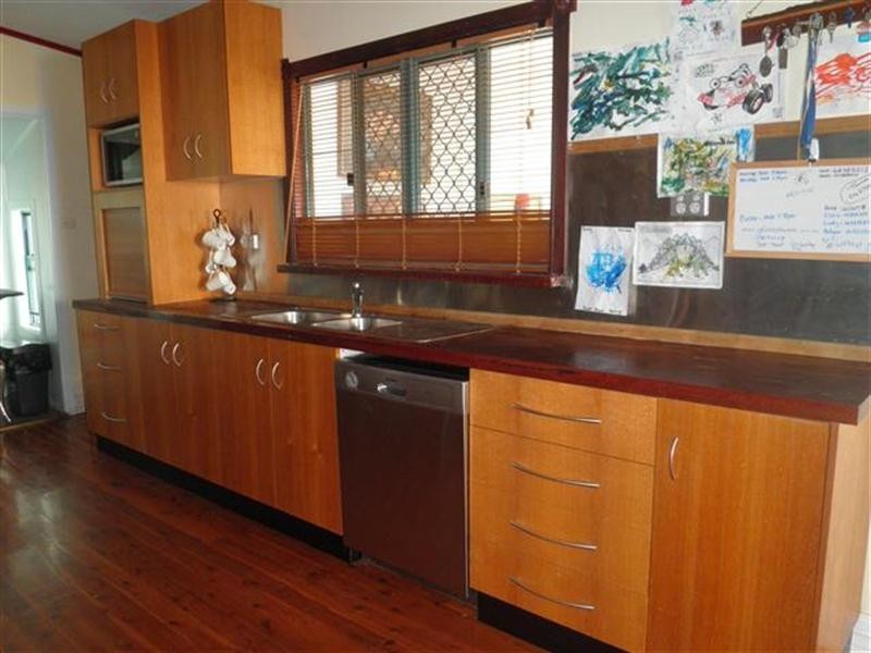 25 Phillip Street, Roma QLD 4455