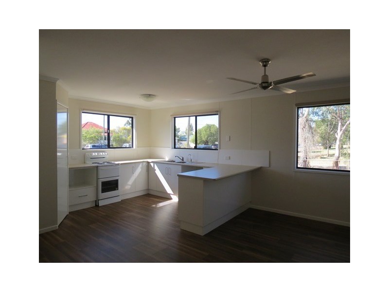 180a McDowall Street, Roma QLD 4455