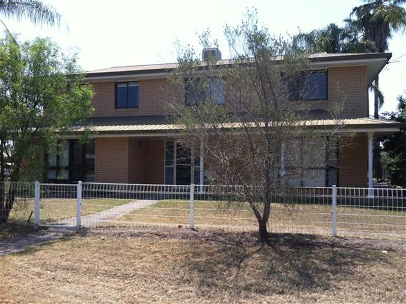 13 Alexander Avenue, Roma QLD 4455