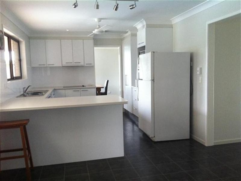 13 Alexander Avenue, Roma QLD 4455
