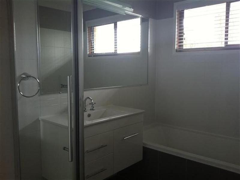 13 Alexander Avenue, Roma QLD 4455