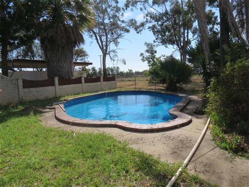 2B Borland Street, Roma QLD 4455