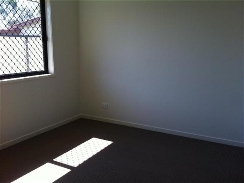 13 Courtney Street, Roma QLD 4455