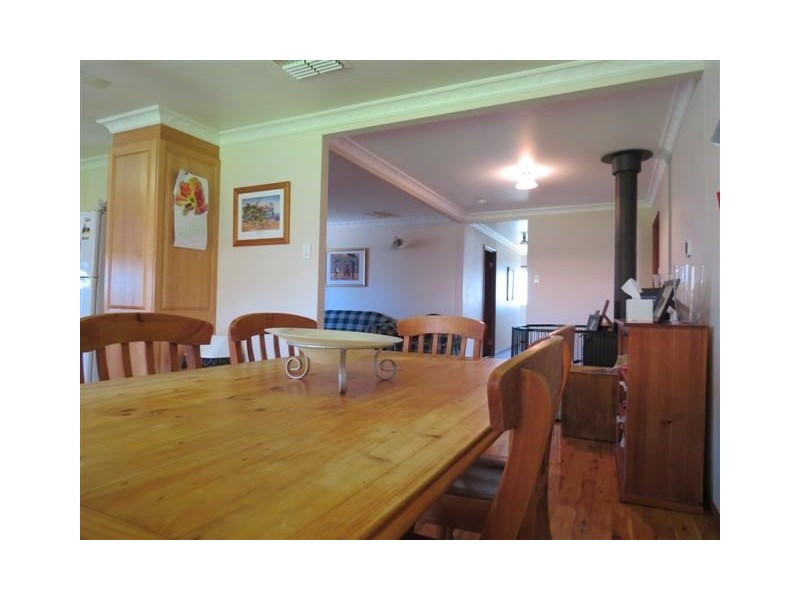 111 Charles Street, Roma QLD 4455