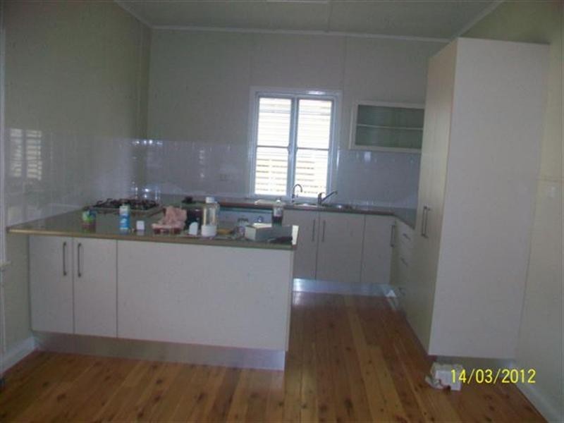 4 Conroy, Roma QLD 4455