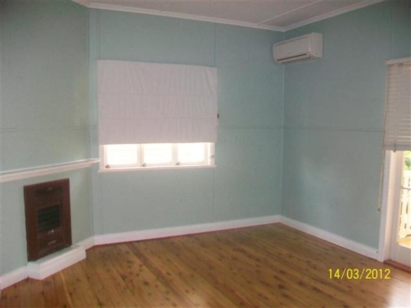 4 Conroy, Roma QLD 4455