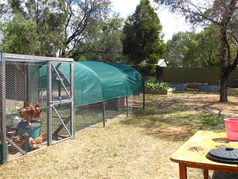 9 Arthur Street, Roma QLD 4455