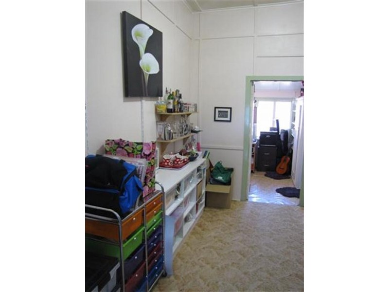 9 Arthur Street, Roma QLD 4455