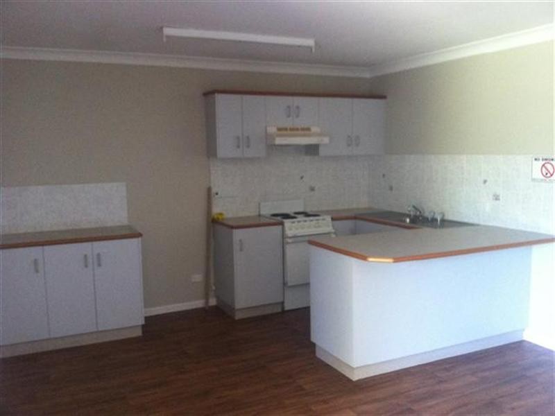 1/23 Spencer, Roma QLD 4455