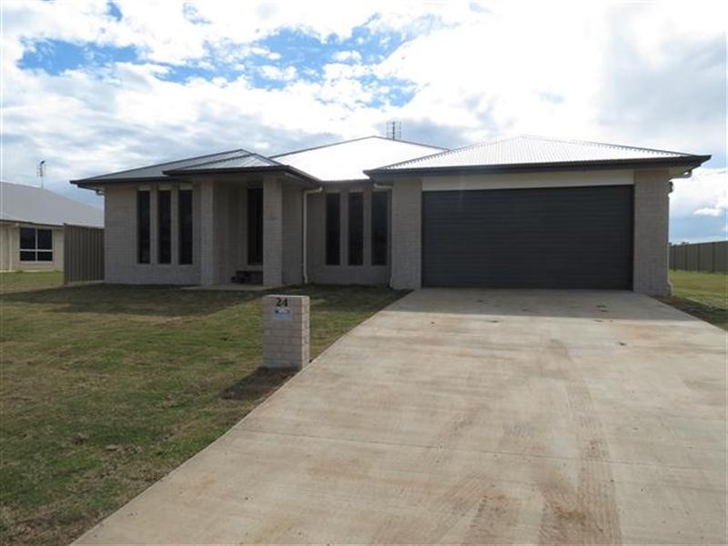 24 Bassett, Roma QLD 4455