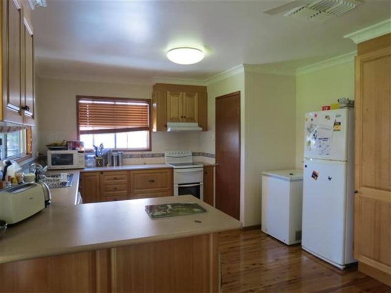 111 Charles Street, Roma QLD 4455