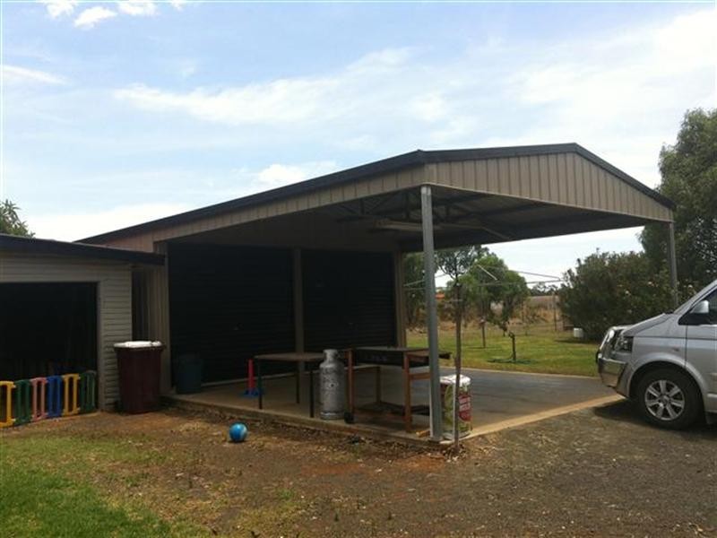 221 Wallumbilla North Road, Wallumbilla North QLD 4428