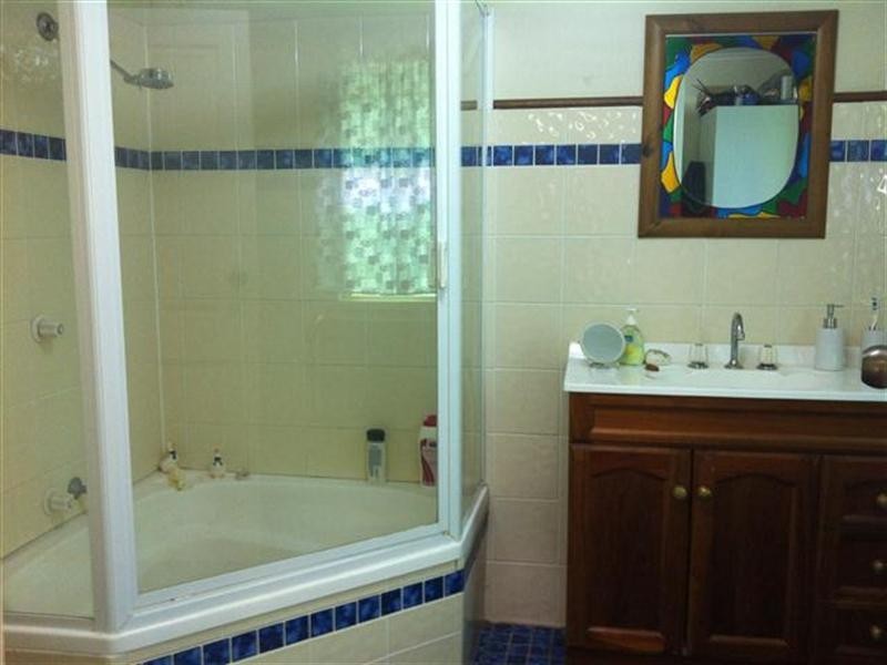 12 Mayne Street, Roma QLD 4455