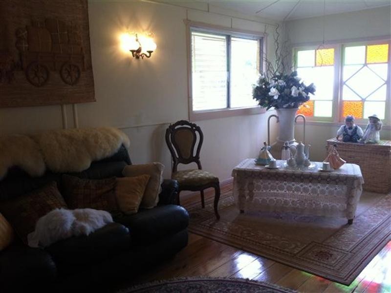 12 Mayne Street, Roma QLD 4455