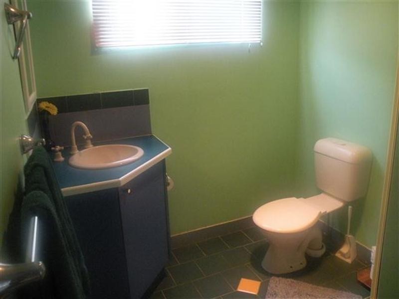 18 Karalee, Roma QLD 4455