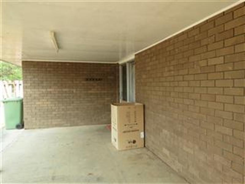 28 Elmer Street, Roma QLD 4455