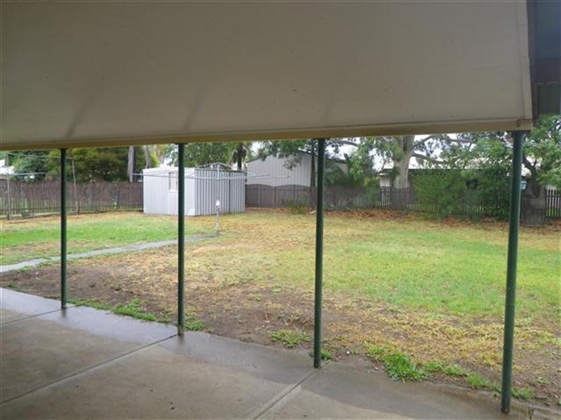 3 Taylor Street, Roma QLD 4455