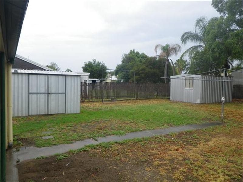 3 Taylor Street, Roma QLD 4455