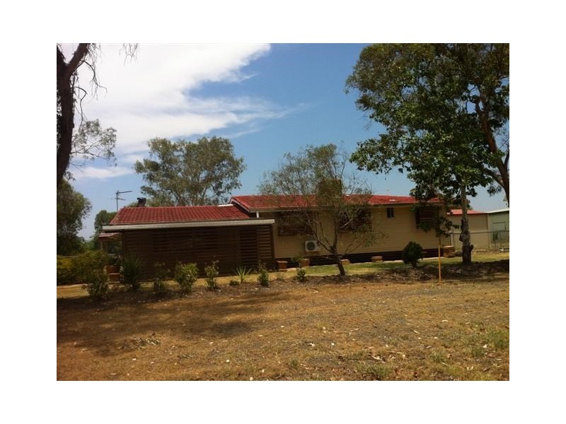 34-38 Edwardes Street, Roma QLD 4455
