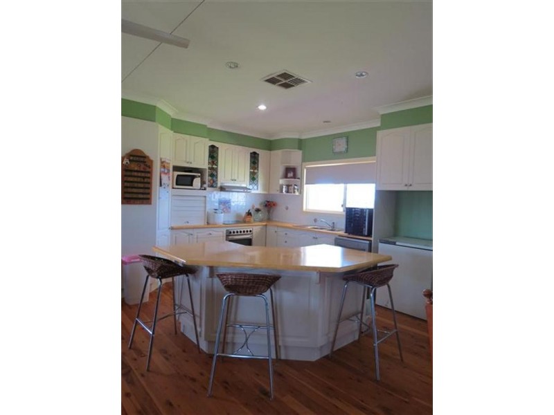 387 EUTHELLA Road, Roma QLD 4455