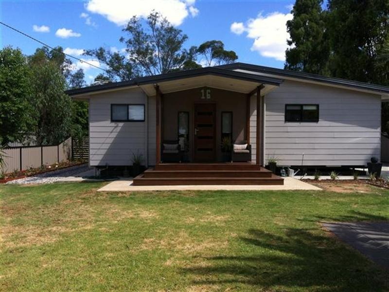 16 Powell Street, Roma QLD 4455
