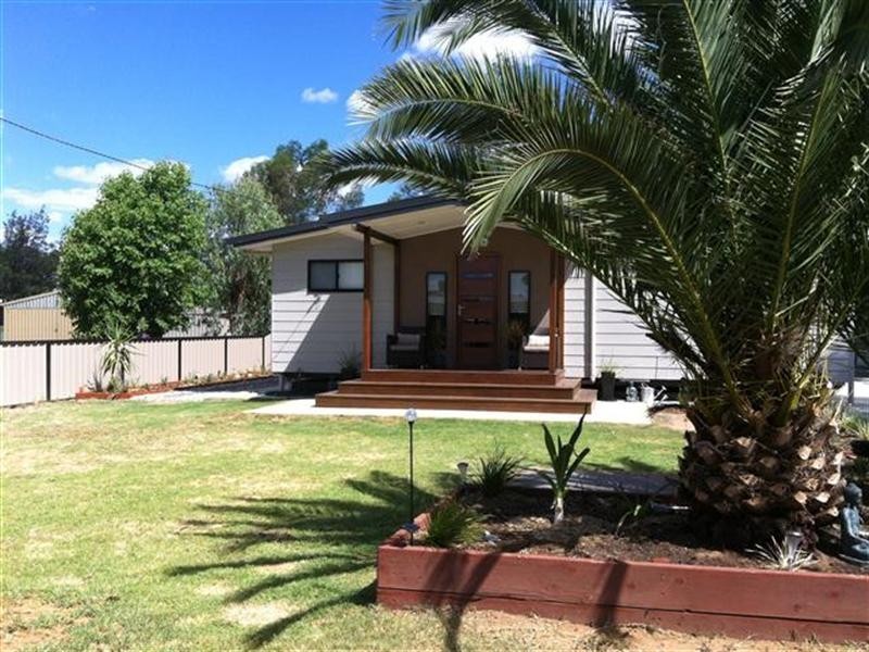 16 Powell Street, Roma QLD 4455