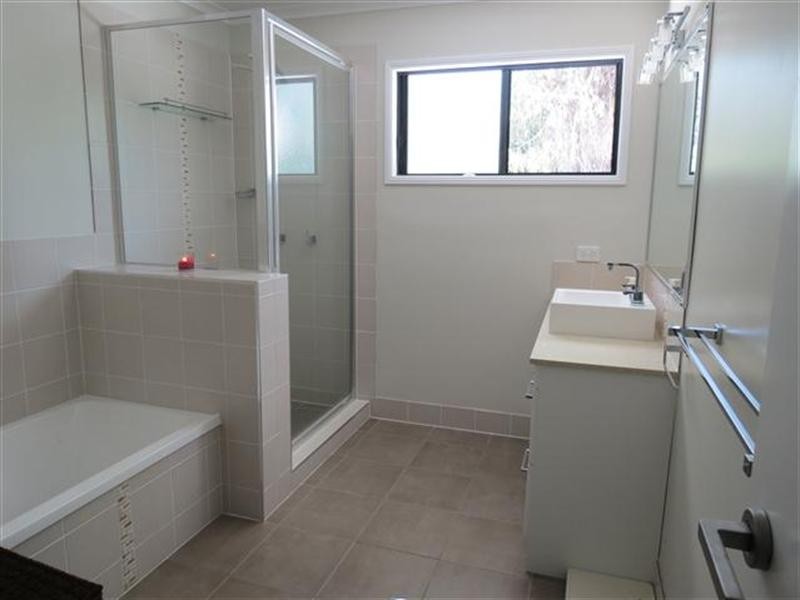 16 Powell Street, Roma QLD 4455