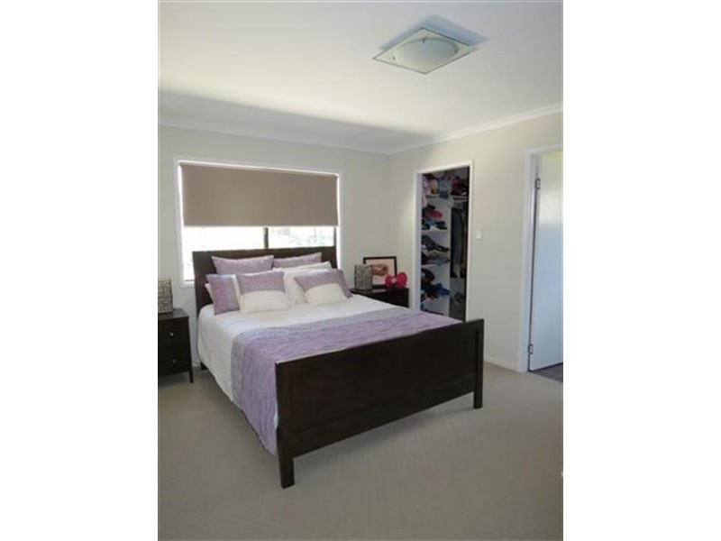 16 Powell Street, Roma QLD 4455