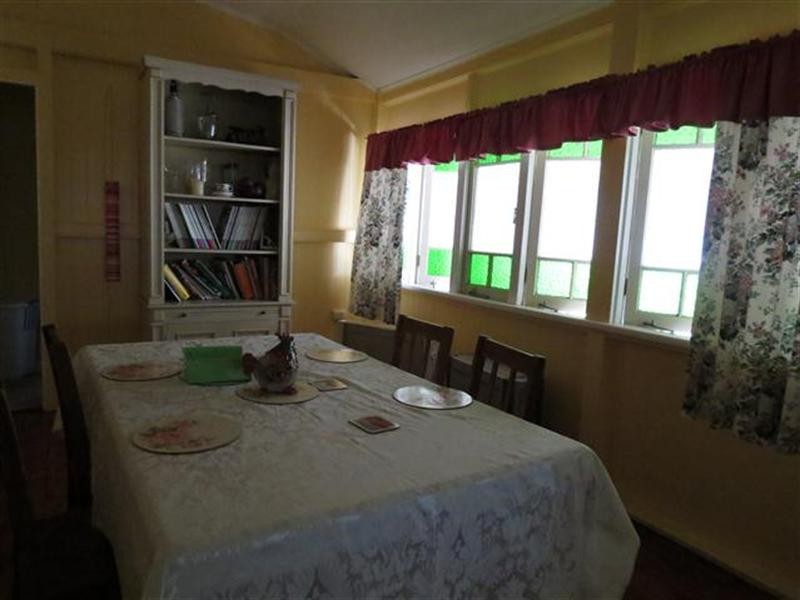 7 Timbury Street, Roma QLD 4455