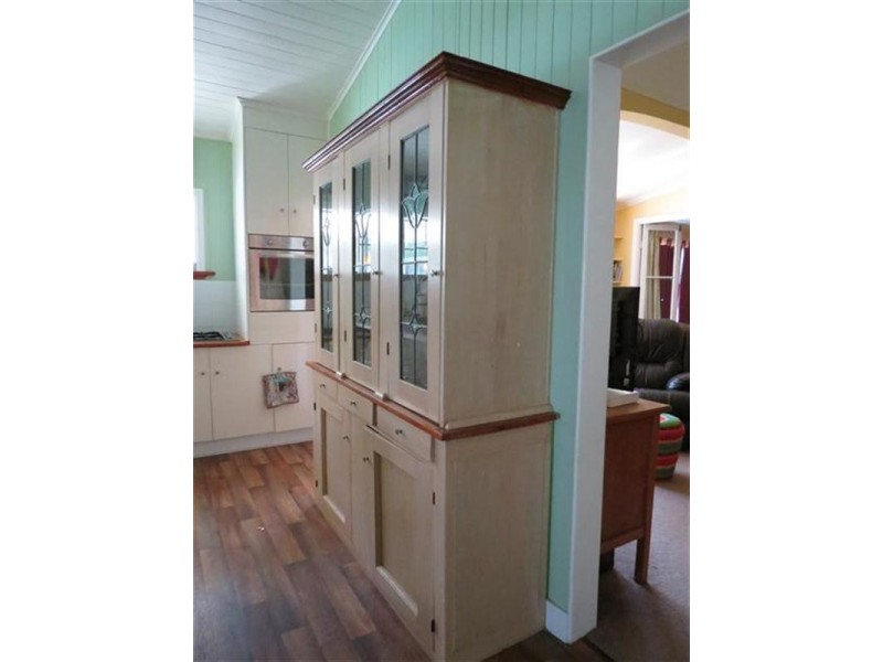 7 Timbury Street, Roma QLD 4455