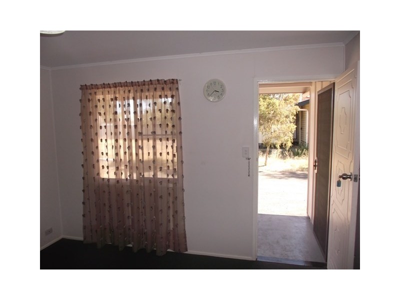 2/14 Duke Street, Roma QLD 4455