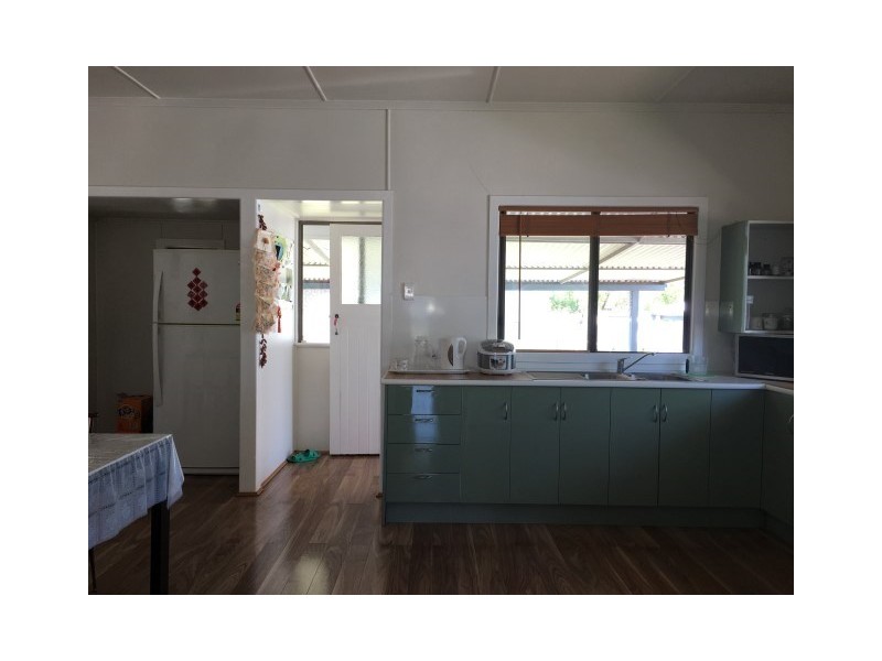 193 McDowall Street, Roma QLD 4455
