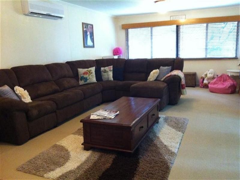 30-32 Saunders Street, Roma QLD 4455