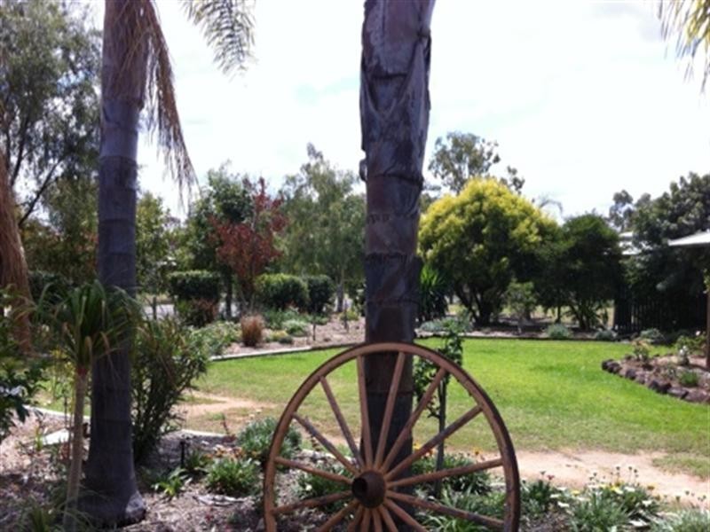 30-32 Saunders Street, Roma QLD 4455