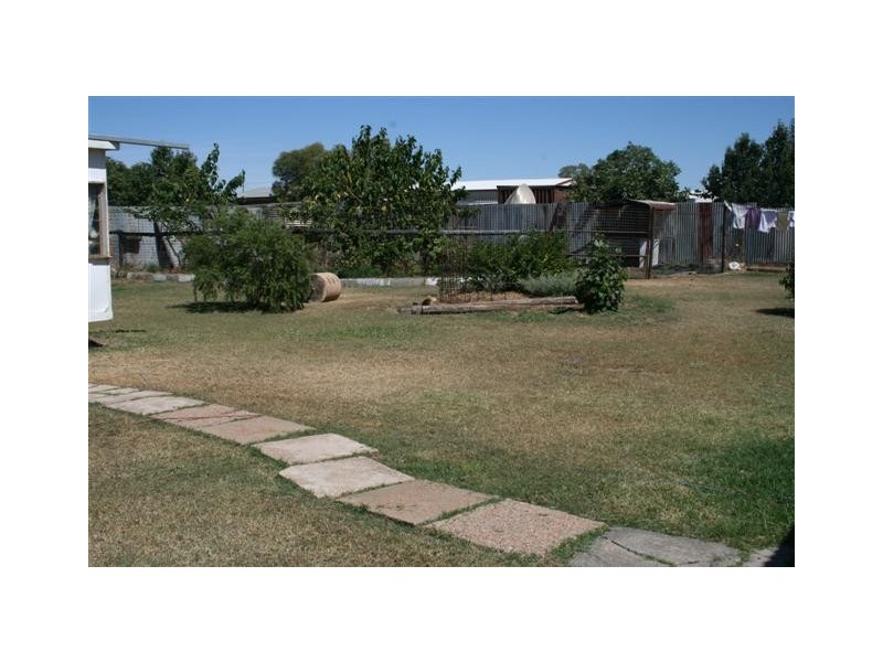 2-4 Rae Street, Roma QLD 4455