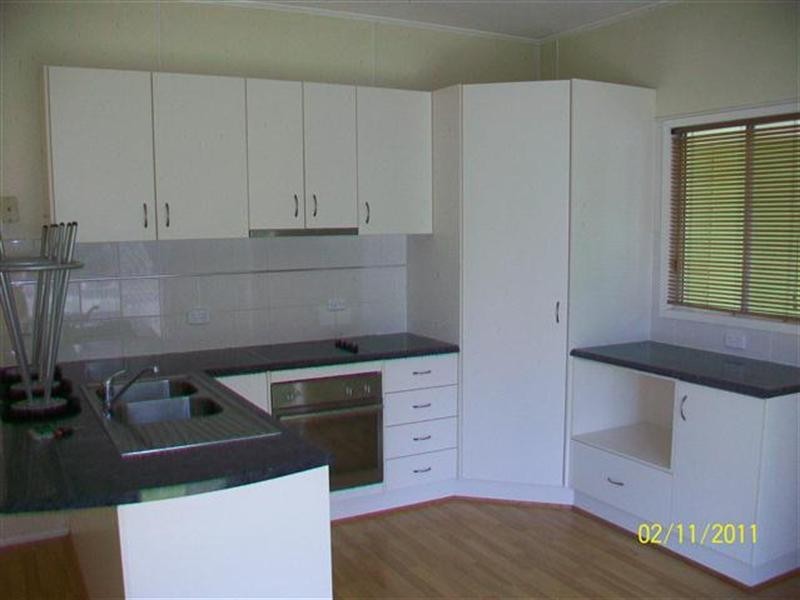 23 Saunders Street, Roma QLD 4455