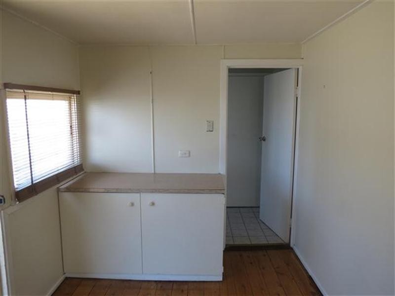 30 Twine Street, Roma QLD 4455